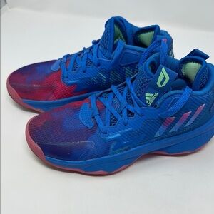 Adidas Dame Battle of the Bubble Pink/Blue size 3.5 (men/boys)